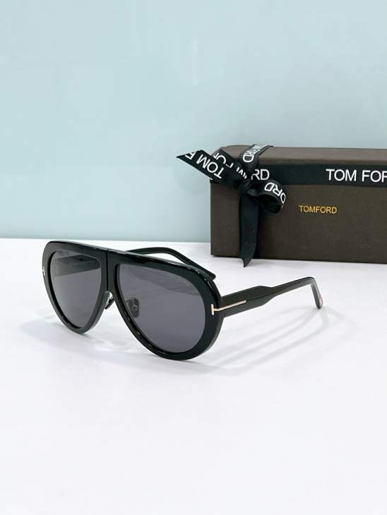 Picture of Tom Ford Sunglasses _SKUfw79120738fw